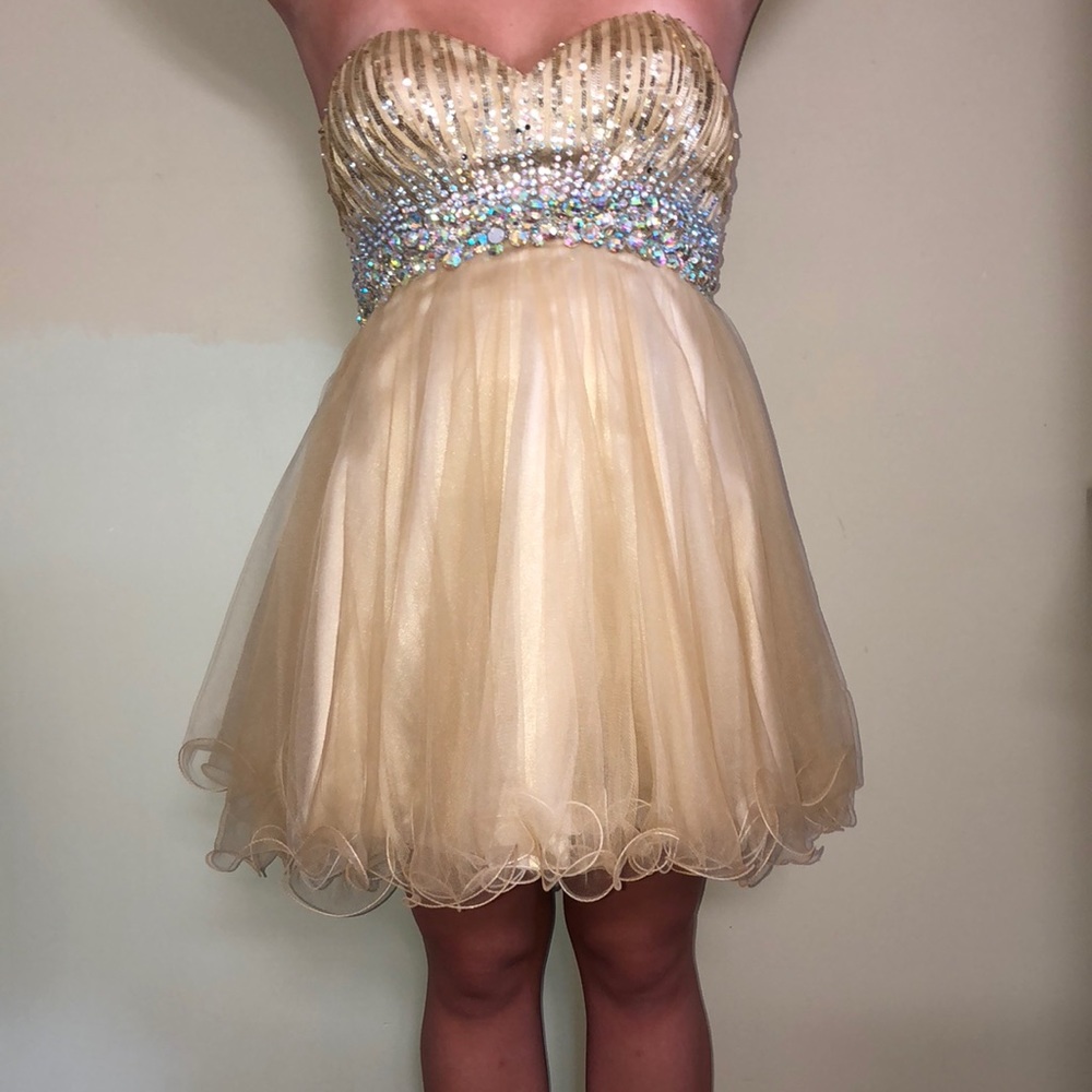 HOMECOMING DRESS